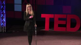 <span>Cécile Hernandez-Cervellon</span> La chute